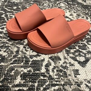 CROCS Brooklyn Slide Wedge Sandals - Terracotta